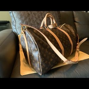 Authentic Louis Vuitton Keepall Bandouliere 50